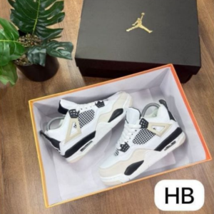 Jordan retro 4