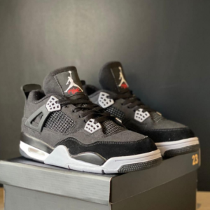 Jordan retro 4