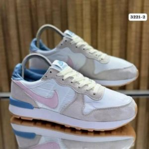 Nike internacionalist dama